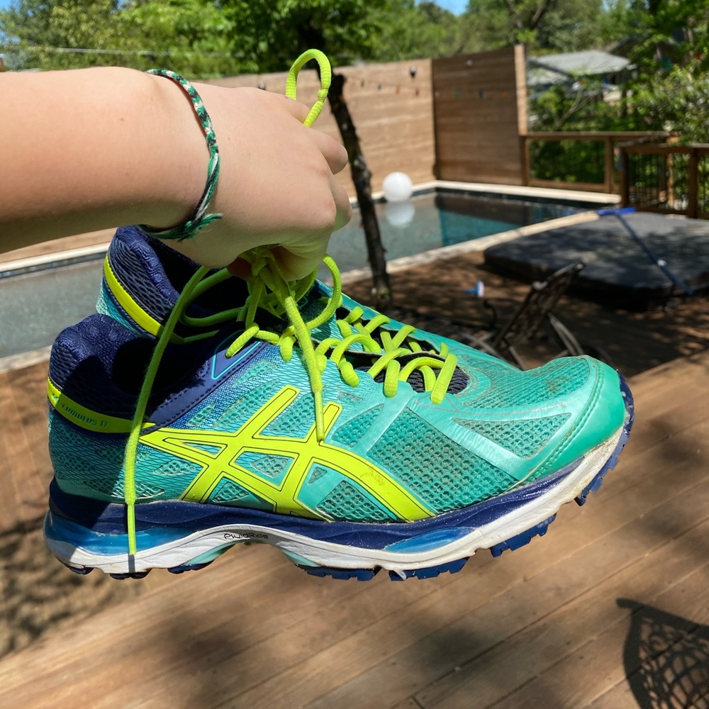 ASICS Cumulus-17 Women’s 9